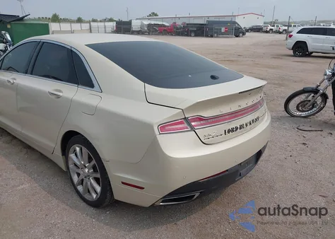 2016 Lincoln Mkz z USA, uszkodzony, nr VIN 3LN6L2G93GR613527